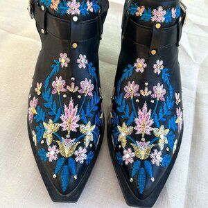 womens size 39(8.5) Styleloop black floral embroidered sling back bootie